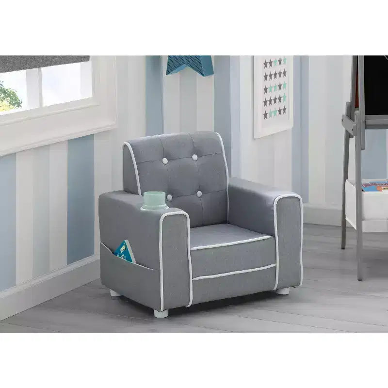 Poltroncina imbottita per bambini con portabicchieri | Capitonnè, 3+ anni