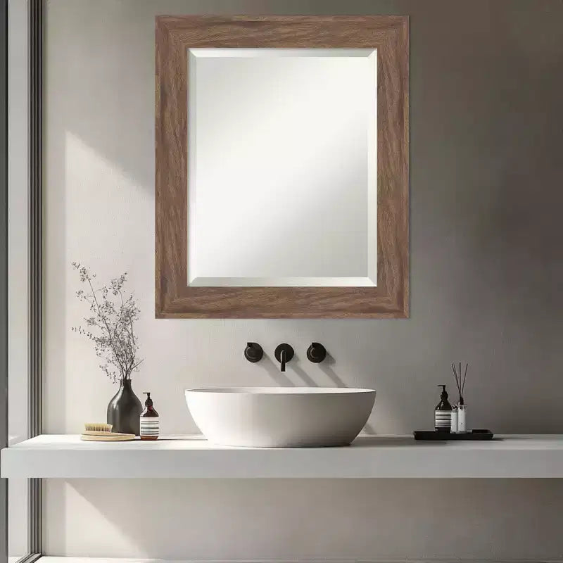 Specchio da Parete per Bagno con Cornice Smussata Marrone Medio | 16"L x 20"A