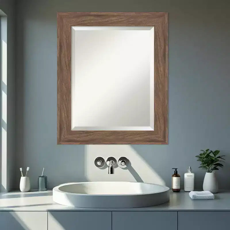 Specchio da Parete per Bagno con Cornice Smussata Marrone Medio | 16"L x 20"A