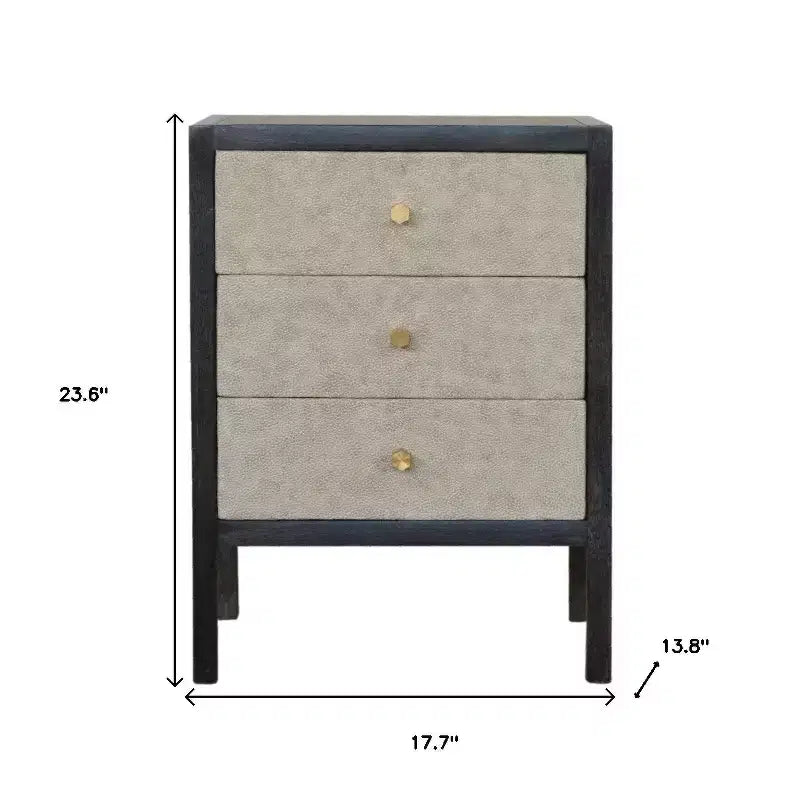 Comodino a 3 cassetti in legno massello di mango grigio e nero | Pelle sintetica zigrinata, 61 cm H