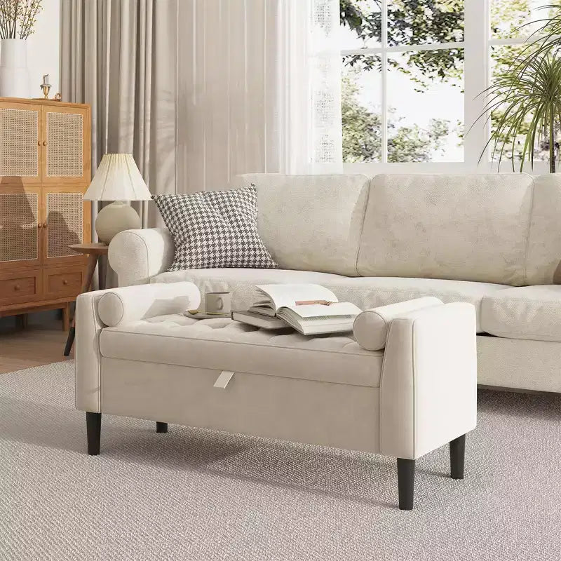 Panca Pouf Contenitore trapuntata a bottone da 118 cm con braccioli arrotolati e rivetti vintage, panchetta da fondo letto imbottita e porta scarpe per camera da letto e ingresso